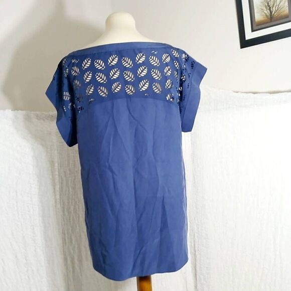 Marie Oliver 100% Silk Blue Cut-Out Top Size Large - Picture 5 of 9